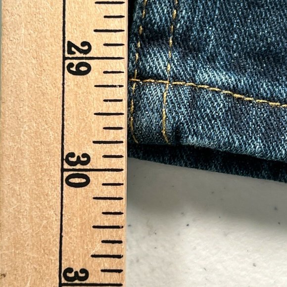 Wrangler Jeans Men's 42 X 30 Tapered Leg Regular Fit Blue Casual - Picture 9 of 9